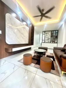BÁN NHÀ ĐẸP NGỌC THỤY – FULL CÔNG NĂNG – Ở NGAY – 45M2 CHỈ 9,2 TỶ